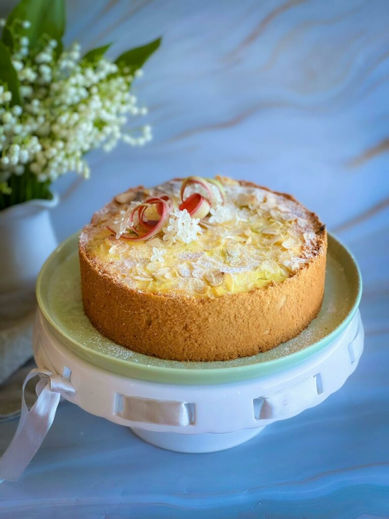 rhubarb cheesecake
